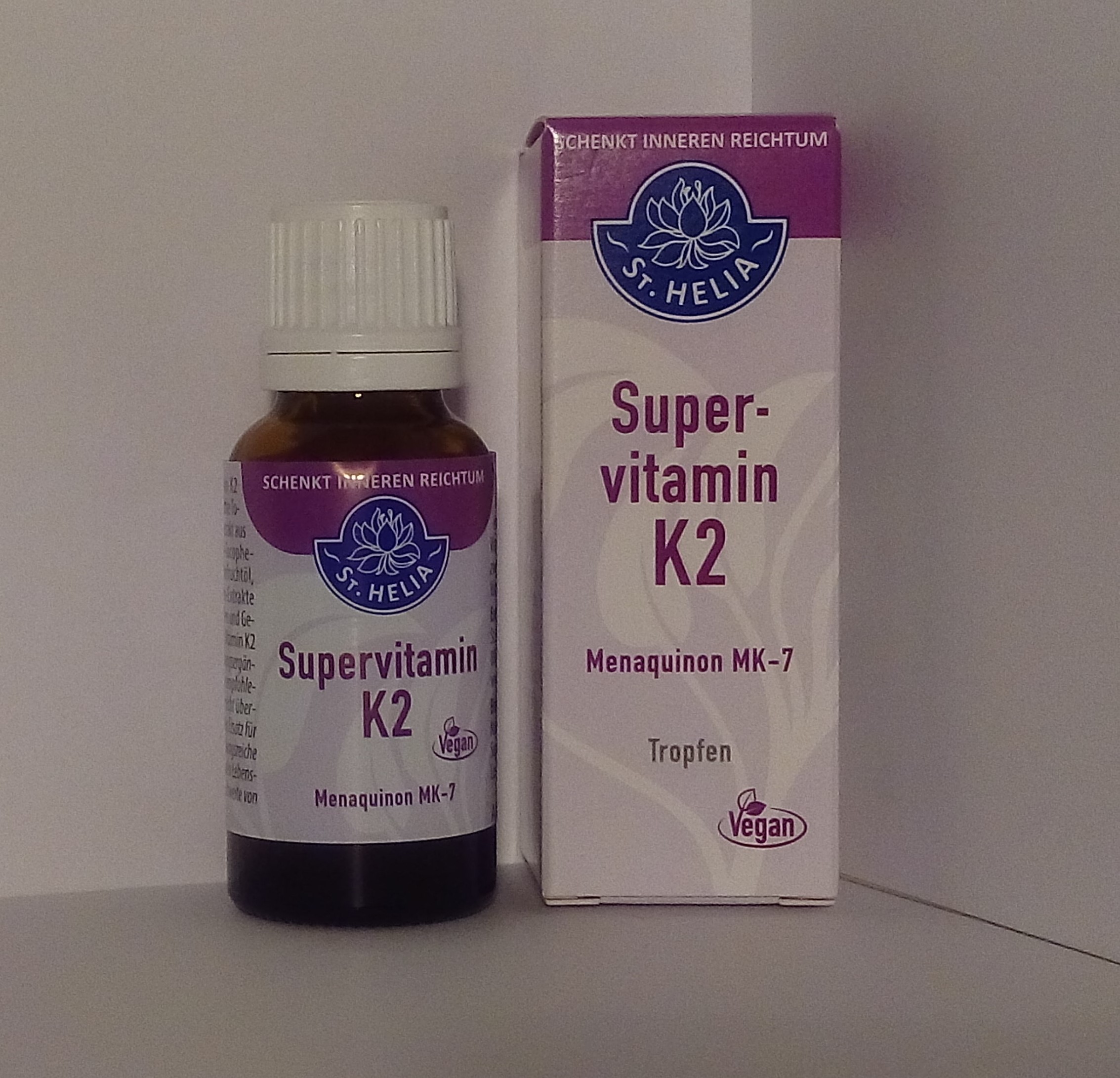 SuperVitamin K2 Tropfen von St. Helia 20ml / ca. 500 Tropfen WellBee